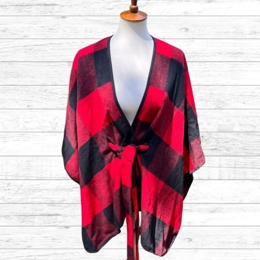 Red Buffalo plaid Crown and Ivy poncho wrap